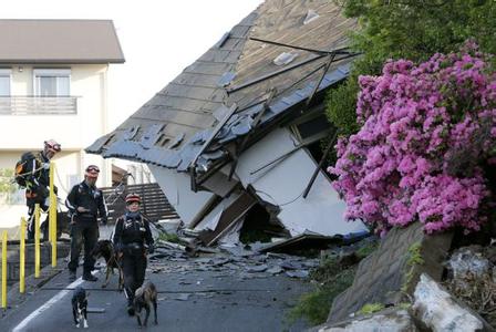 厄瓜多尔发生7.8级地震 已致77人死亡